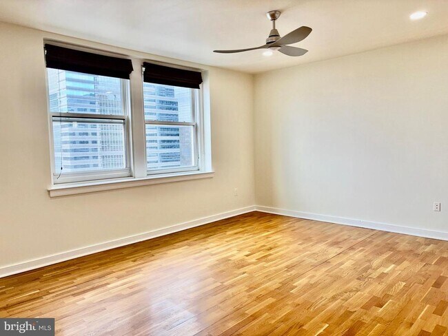 Photo - 111 S 15th St Unit P206