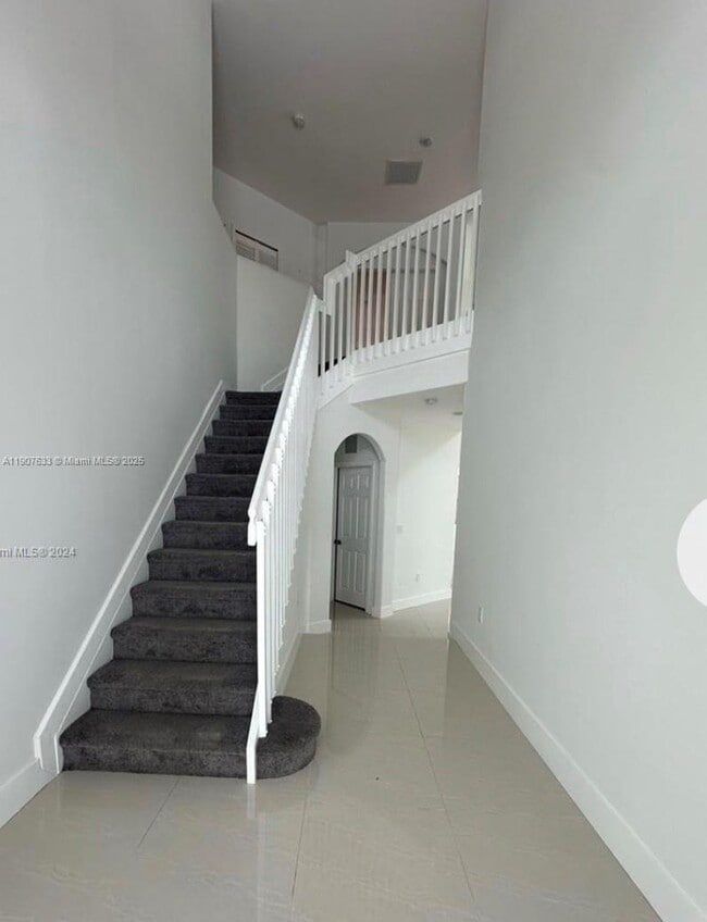 Photo - 16314 SW 61st Ln