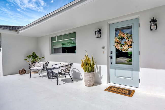 Photo - 359 Beacon St