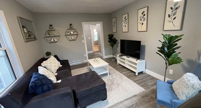 Photo - 33 Gilman St Apartment Unit 2