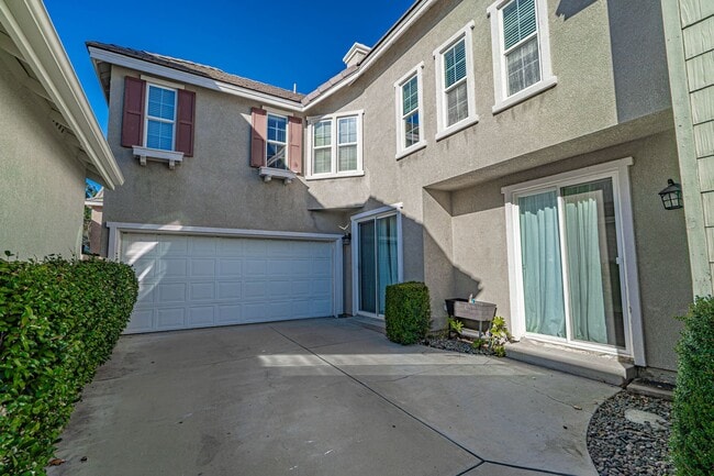 23239 Barnacle Ln