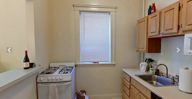 Photo - 98 Queensberry St