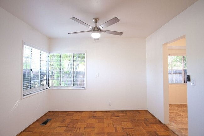 Photo - Charming 3-bedroom 1 bathroom home