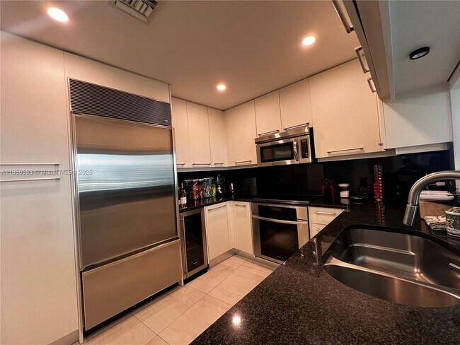 Photo - 901 Brickell Key Blvd Unit 1509