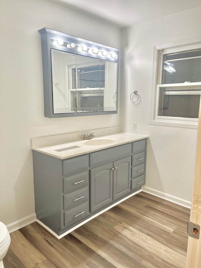 Photo - 1224 Johnston Dr Unit Duplex