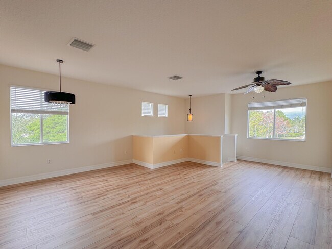 Photo - 55 SE Palermo Unit 201