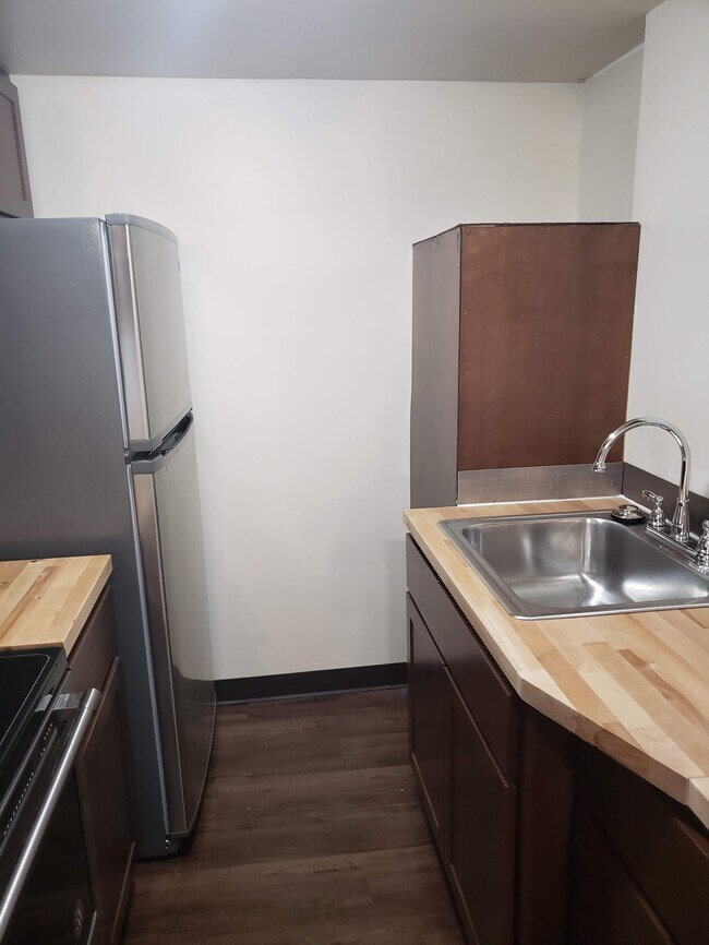 Riverview Tower Apartments Baraboo, WI