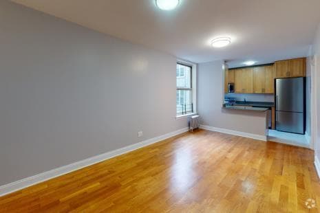 Building Photo - 571 W 175th St Rental