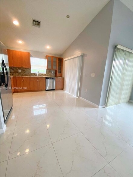 Photo - 487 SE 20th Dr