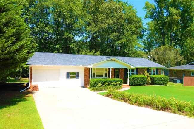 Photo - 115 Konnarock Cir