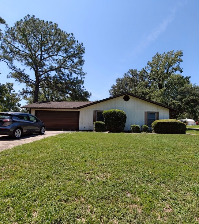 Photo - 6133 NW 33 St