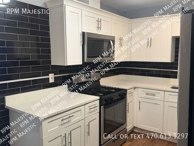 Building Photo - 2858 Marco Dr NW Rental