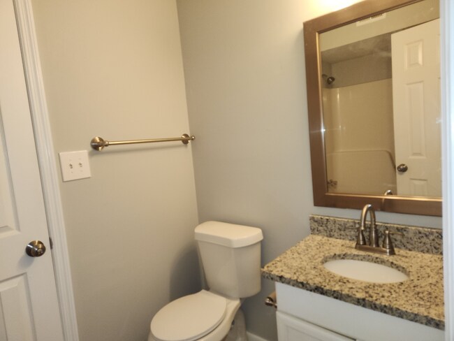 2005 Morgan Ave SW Unit 4