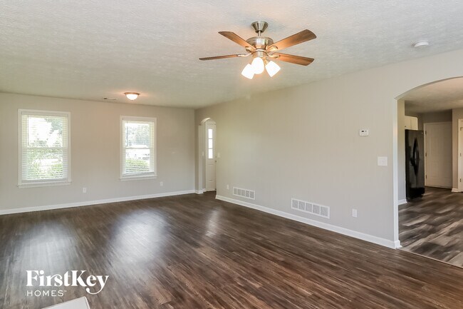 Photo - 138 Wards Creek Ln