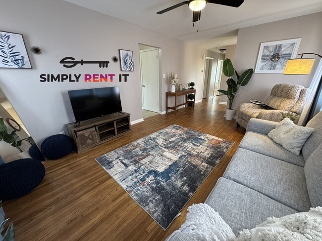 Photo - Updated Furnished 3+ Bedroom, 1.5 Bath Avail Aug 1st