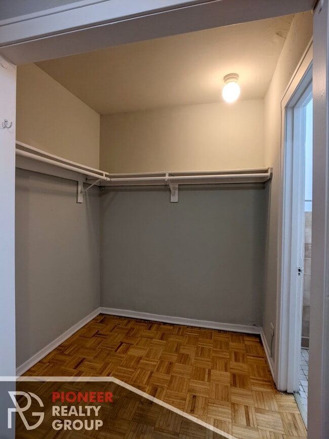 737 W Belmont Ave Unit 739-307