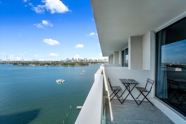 Photo - 1200 West Dr Unit PH28
