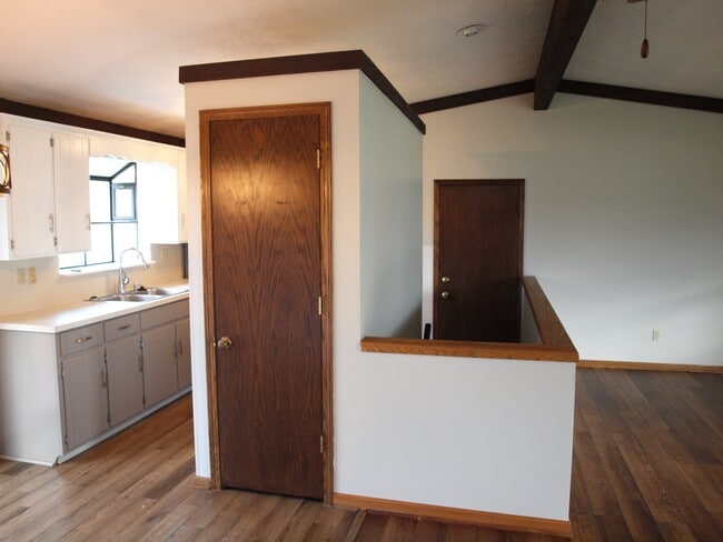 Photo - 607 Cheyenne Cir