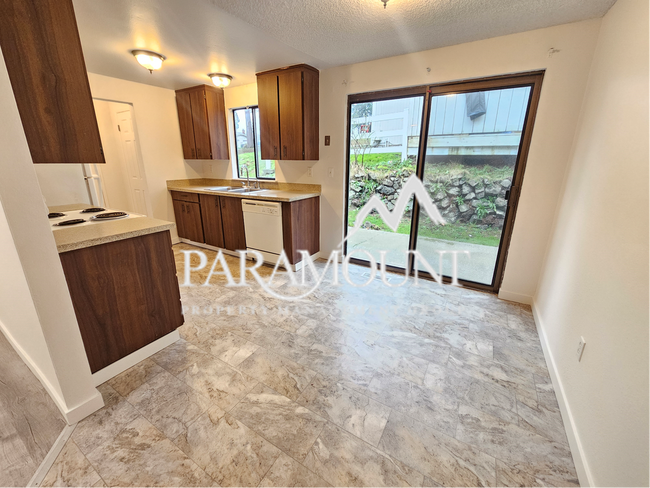 Photo - Newly Renovated 3 Bedroom!