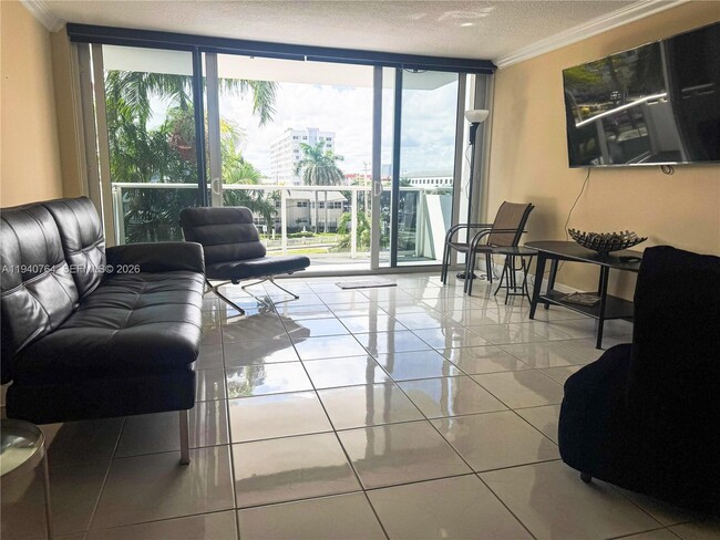 Photo - 3140 S Ocean Dr Unit 210