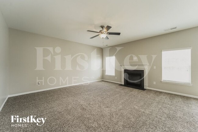 Photo - 5334 Hackberry Ln SW