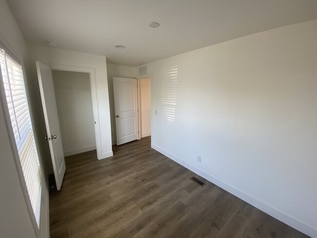 Photo - 2060 N Center St