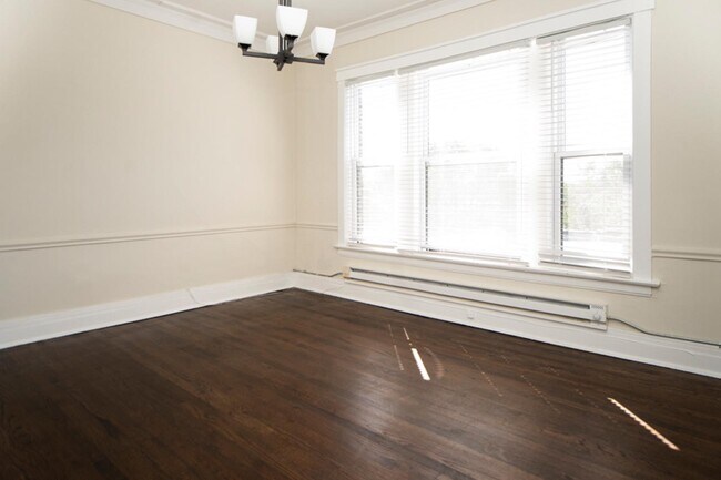 Photo - 945 Judson Ave Unidad 2