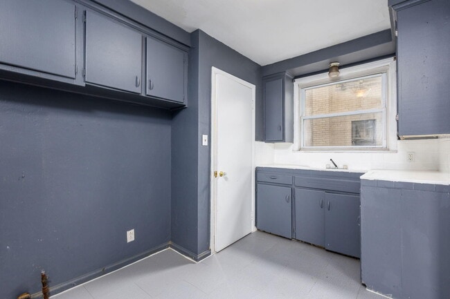 Photo - 20267 Ashton Ave