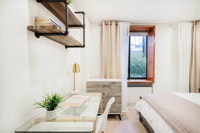 Photo - 244 E 75th St Unit SI FL2-ID1021844P