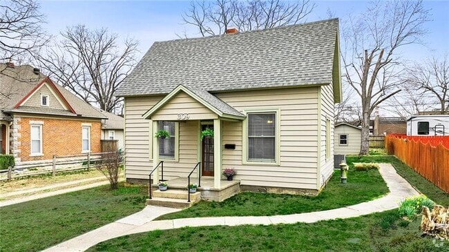 Building Photo - 309 N 3rd St Rental