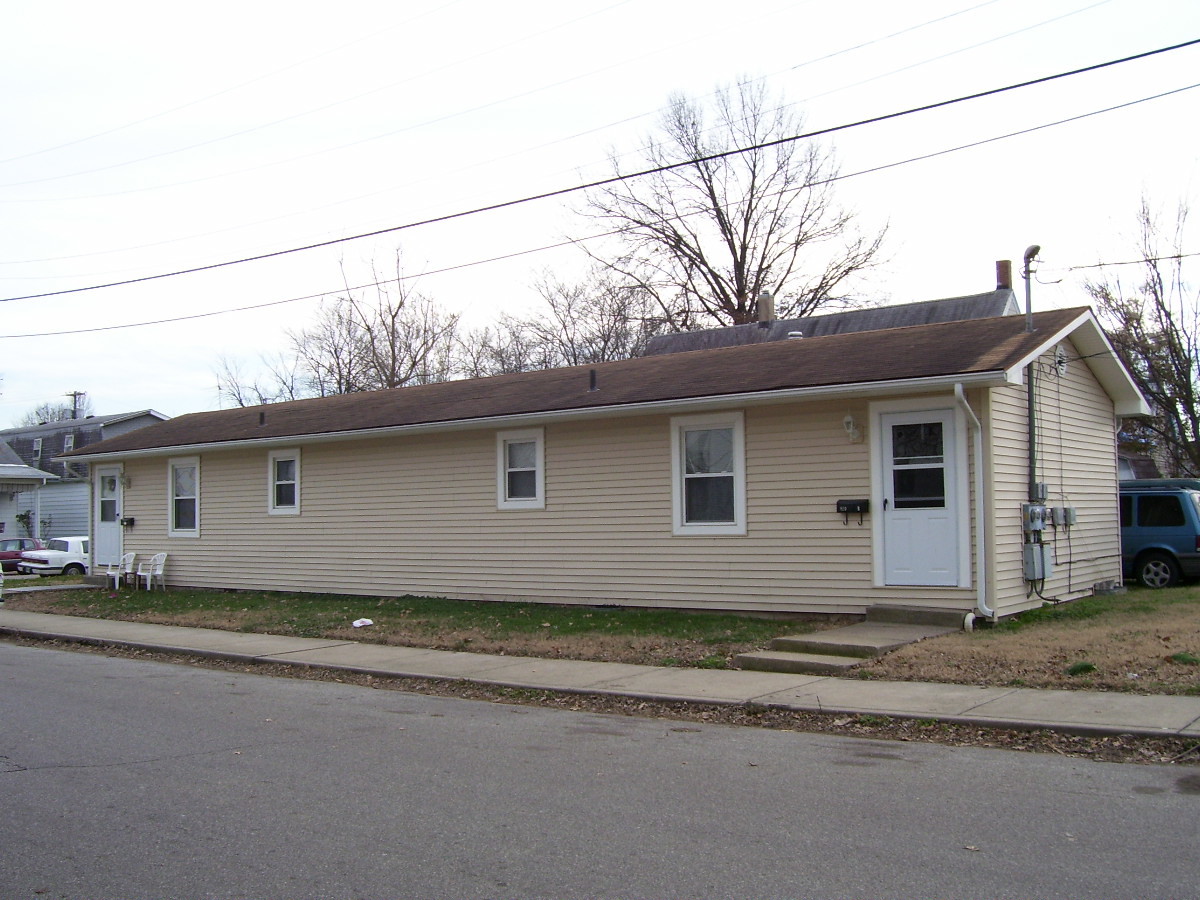 Photo - 920 N Elliott St Apartments