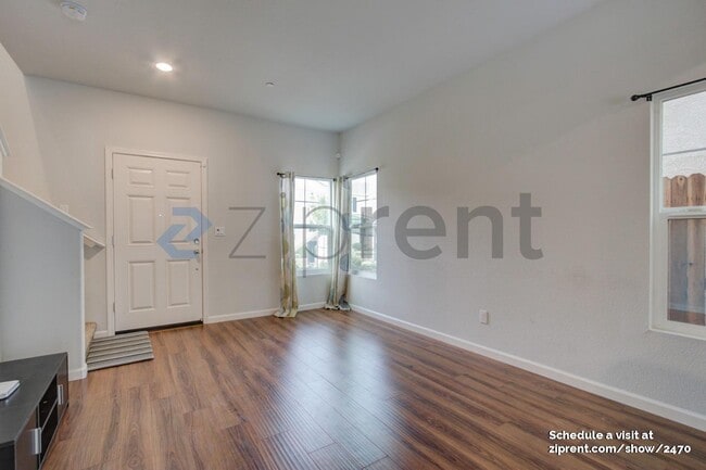 Photo - 8159 Laurel Willow Ln