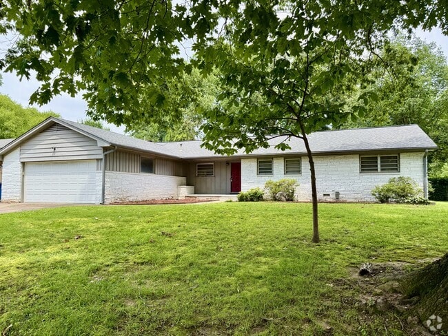 Building Photo - 5143 S Richmond Ave Rental
