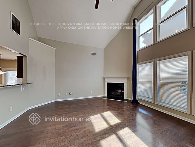 Photo - 3907 Teal Cir