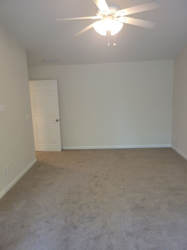 Photo - 105 Finchley Dr