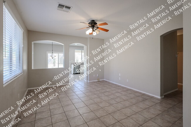 Photo - 16926 W Nottingham Way