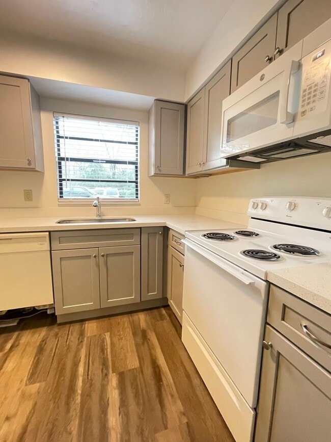 Photo - 914 SW 59 Terrace Unit #A