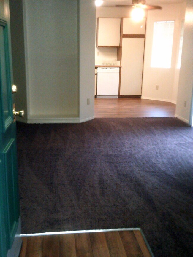 entrance Living room 2b A