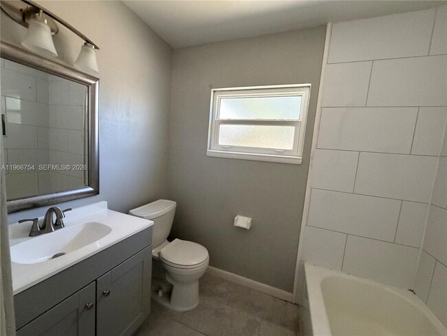 Photo - 1557 S Clara Ave