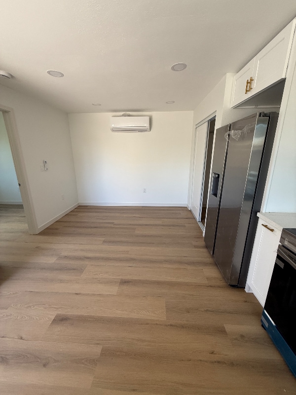 Photo - 220 E 21st St