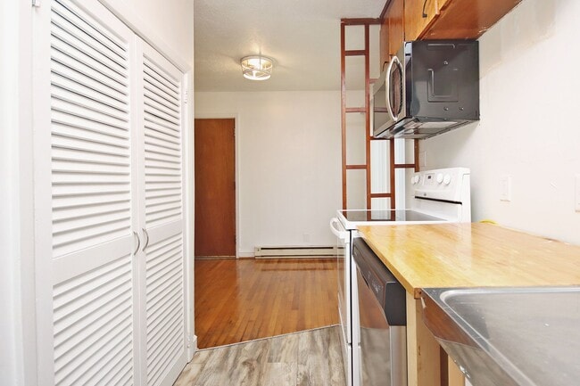 Photo - Dog-Friendly Duplex Near Shops at Stonefield