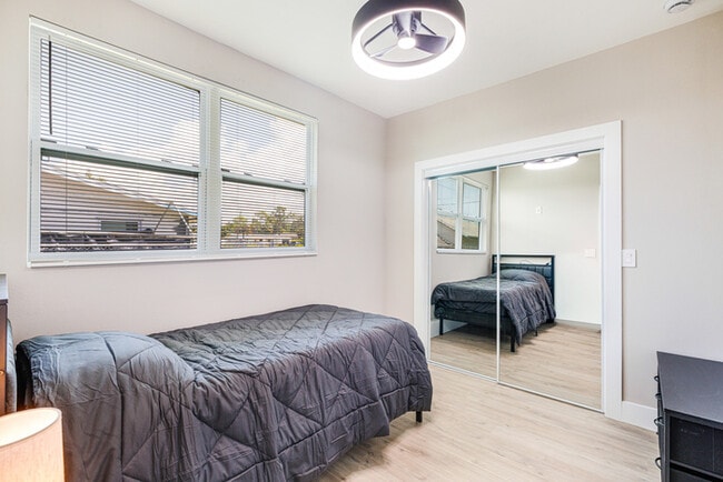 Photo - Englewood Padsplit Co-living Affordable Ho...