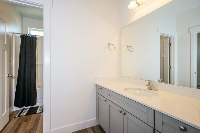 Photo - 3 Bedroom/2 Bathroom Condo in Lehi