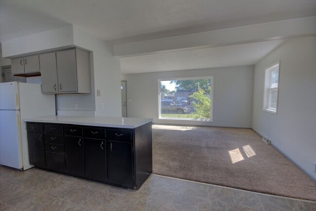 Photo - SL KSR1012 Unit 1014