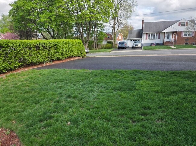 Photo - 144 Raphael Rd