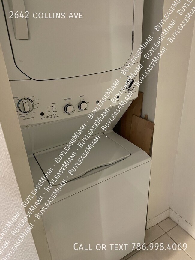 Photo - 2642 Collins Ave