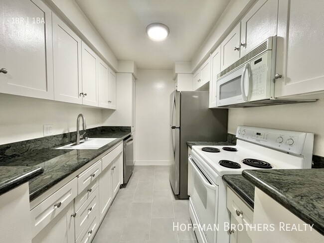 Photo - 12029 Goshen Ave Unidad 6