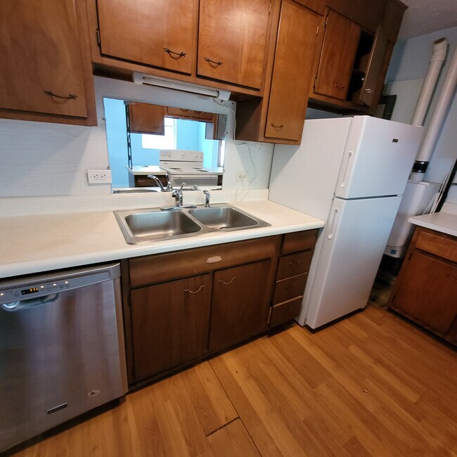 Photo - 119 Parsons Rd