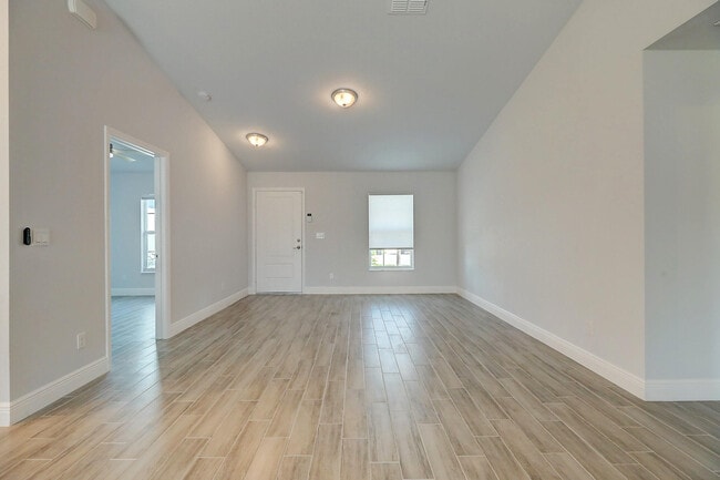 Photo - 2352 SW Plum Ct