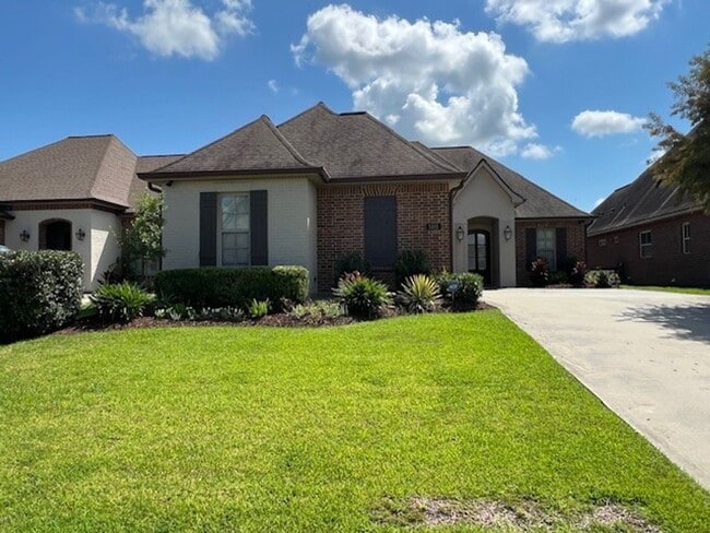 Home for Lease In Graywood Available on 2/... - Home for Lease In Graywood Available on 2/...